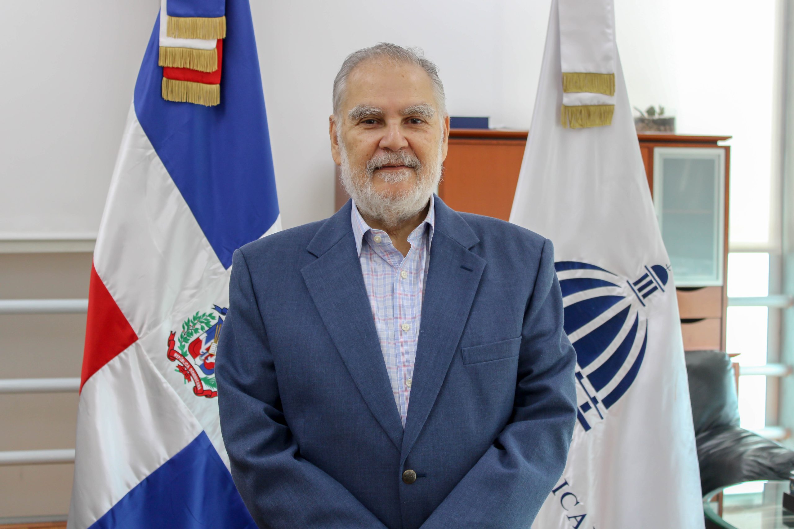 Foto 1. Miguel Ceara Hatton, ministro de Medio Ambiente y Recursos Naturales.
