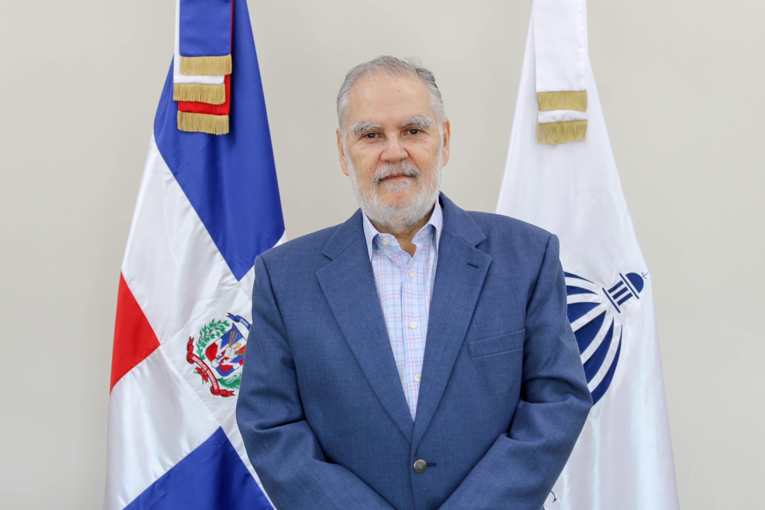 El ministro de Medio Ambiente y Recursos Naturales, Miguel Ceara Hatton,