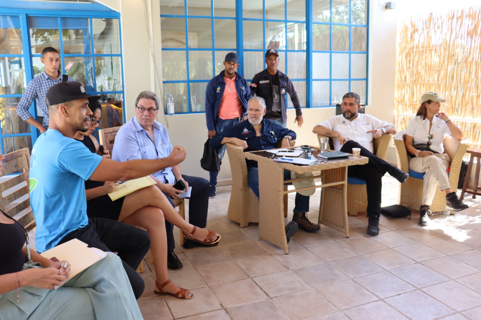 Ceara Hatton encabeza encuentro con actores sociales integrados al plan de comanejo de la Laguna Cabarete y Goleta