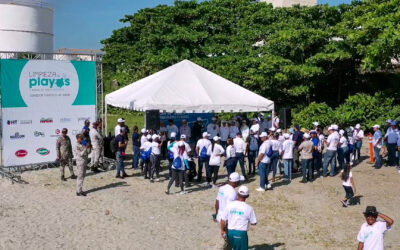 Ministro de Medio Ambiente y Recursos Naturales, Miguel Ceara Hatton, encabezó el acto de apertura de la jornada por el Día Mundial de Limpieza de Playas