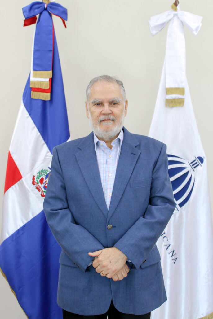 Foto ministro Miguel Ceara Hatton