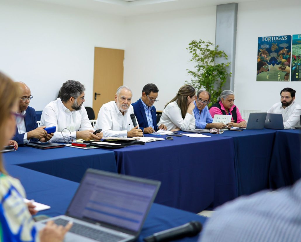 Ceara Hatton reitera que los usuarios de los servicios de Medio Ambiente solo tienen que cubrir los costos establecidos en la ley