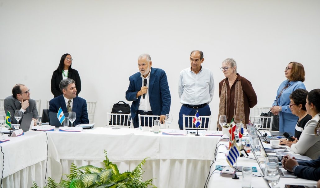 Ceara Hatton pondera celebración de reunión regional en República Dominicana sobre la protección de las ballenas