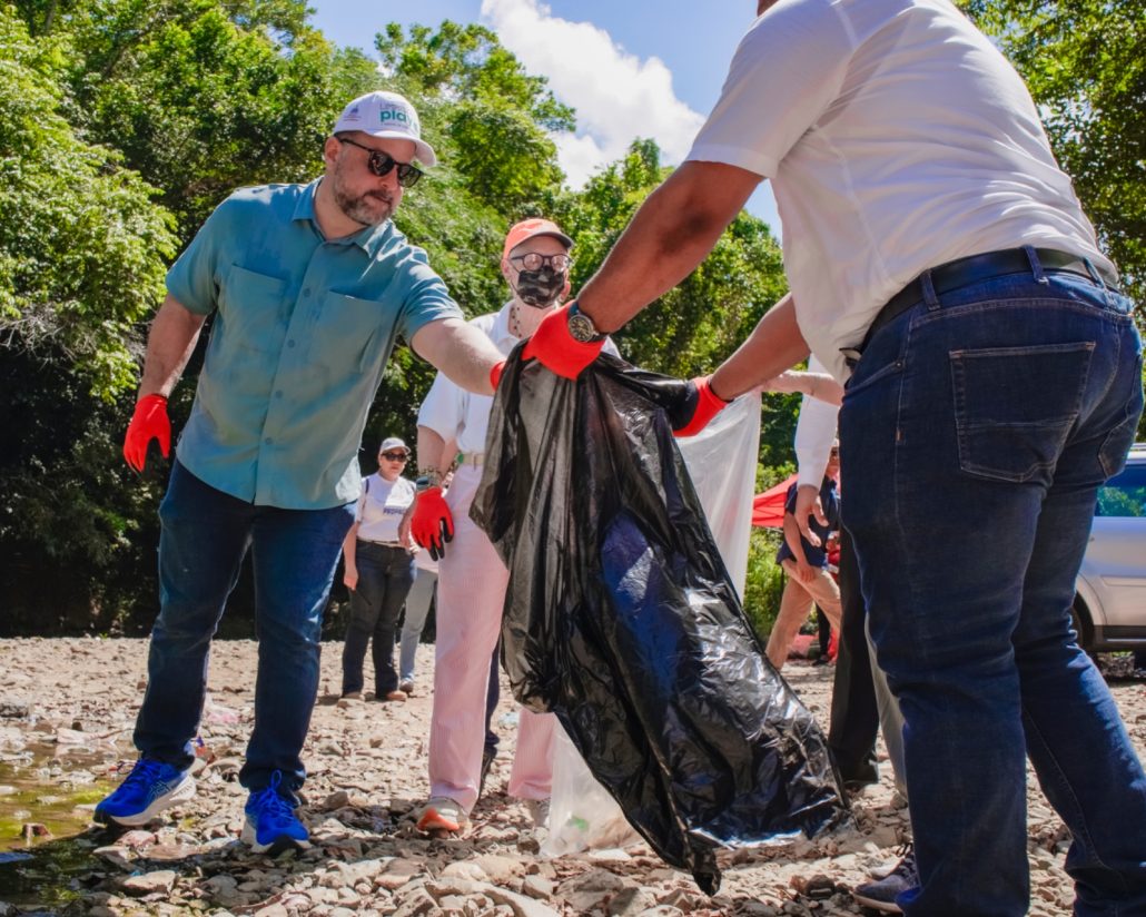 Paíno Henríquez llama a crear conciencia de lo que está pasando con el manejo de los residuos sólidos