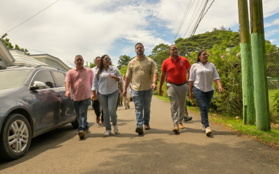 Ministro Paíno Henríquez visita proyectos ambientales en la provincia Hermanas Mirabal