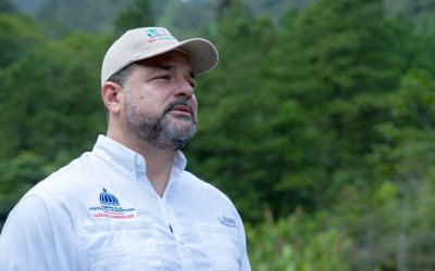 Ministro de Medio Ambiente destaca avances en otorgamiento de permisos ambientales