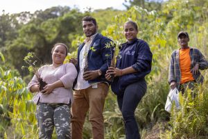 Medio Ambiente conmemora el Día Mundial de los Suelos con jornada de reforestación en Los Cacaos