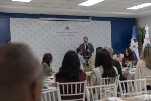 25 Logros que inspiran un futuro verde: Medio Ambiente presenta avances ambientales en encuentro con la prensa