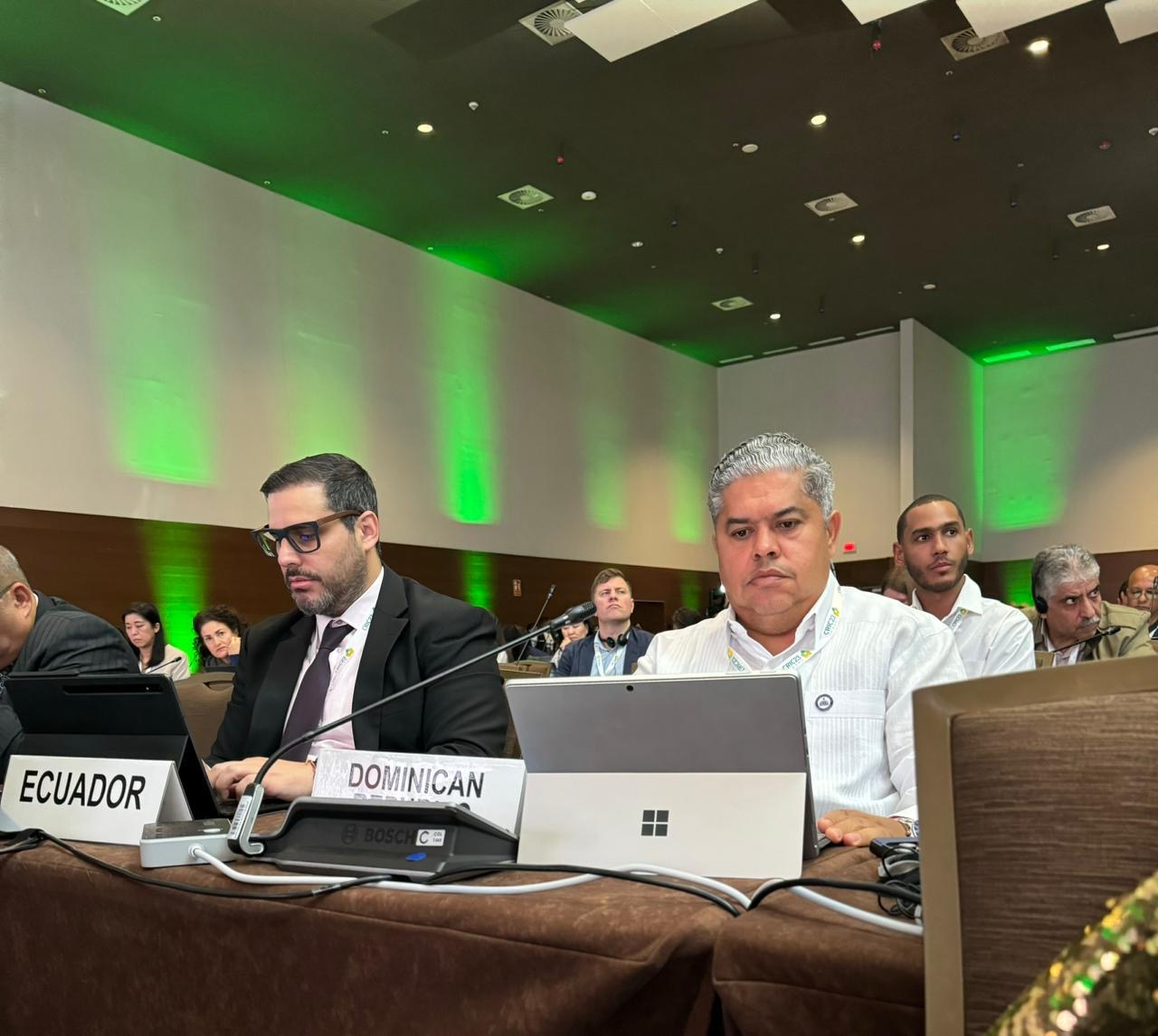 a1545663 82d4 4201 b40d c220fe01b07c