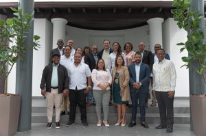 Medio Ambiente socializa proyecto de transformación del vertedero de Duquesa